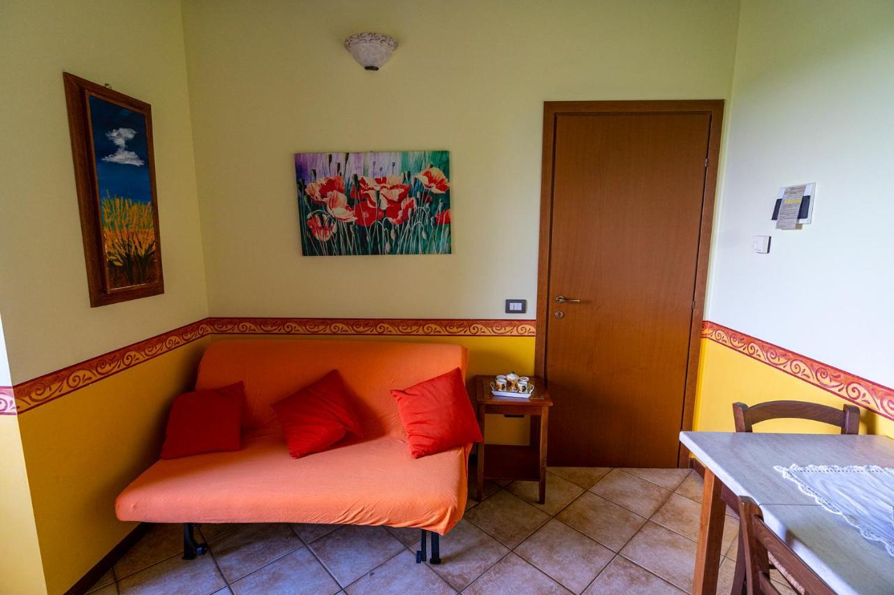 L'olmo Di Casigliano Farm stay Cessapalombo